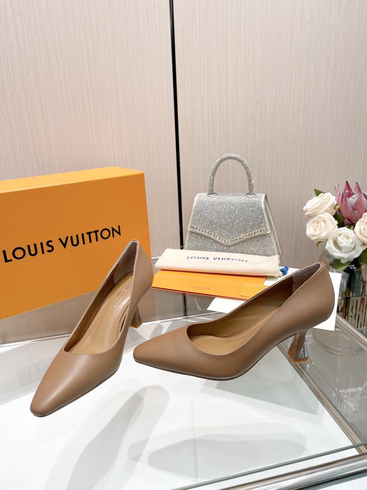 replica,schuhe,beste,kaufen,1:1,besten,seiten,Replik,turnschuhe,sneakers Die neuesten Laufstegschuhe von LOUIS VUITON aus dem Jahr 2024