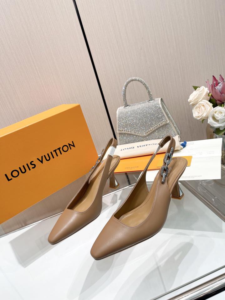 replica,schuhe,beste,kaufen,1:1,besten,seiten,Replik,turnschuhe,sneakers Die neuesten Laufstegschuhe von LOUIS VUITON aus dem Jahr 2024
