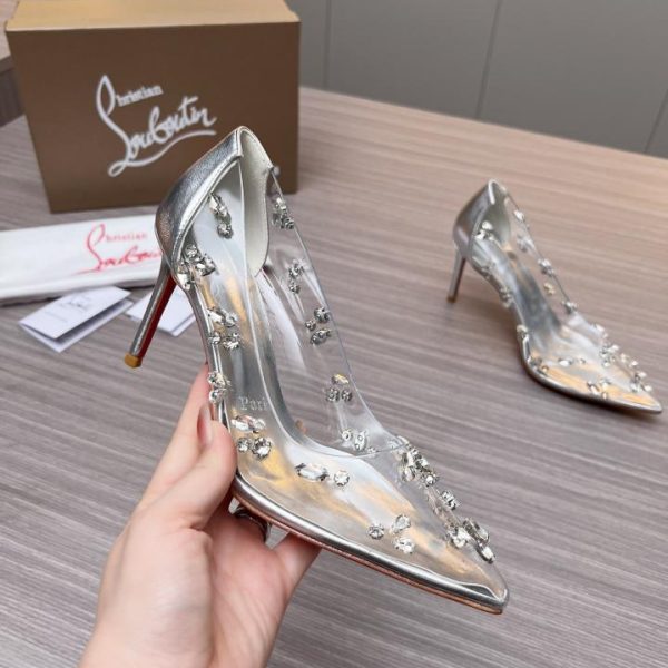 Christian Louboutin-Schuhe mit roten Sohlen‖ Weltweit limitierte Auflage!