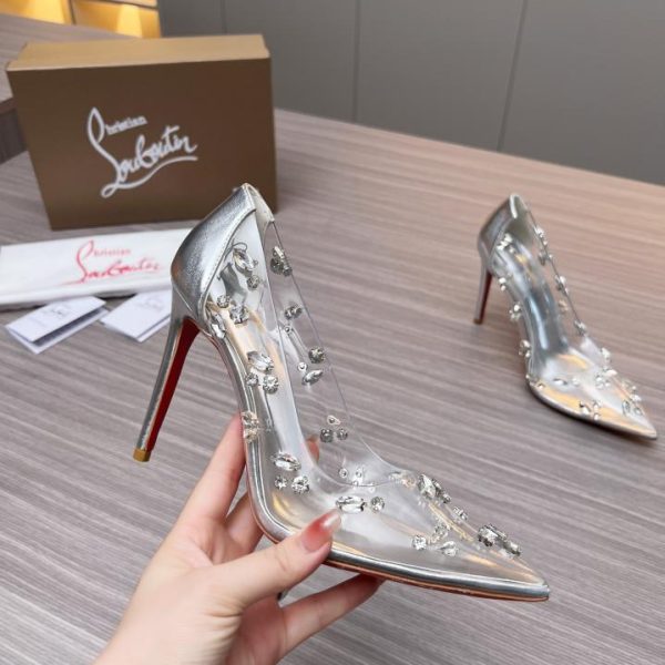 Christian Louboutin-Schuhe mit roten Sohlen‖ Weltweit limitierte Auflage!