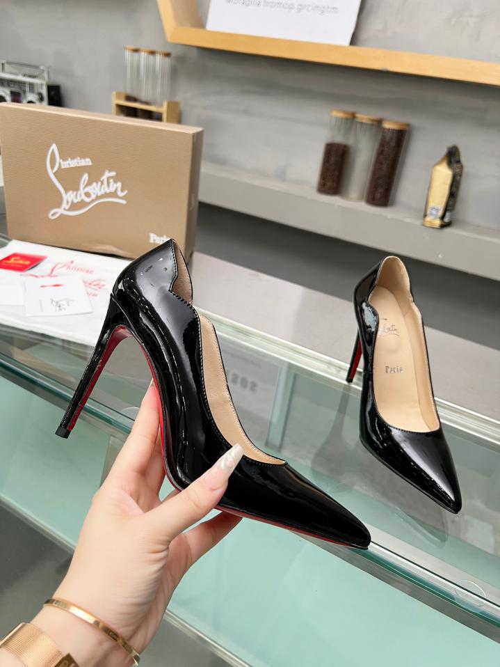 replica,schuhe,beste,kaufen,1:1,besten,seiten,Replik,turnschuhe,sneakers Christian Louboutin-Schuhe mit roten Sohlen‖ Weltweit limitierte Auflage!