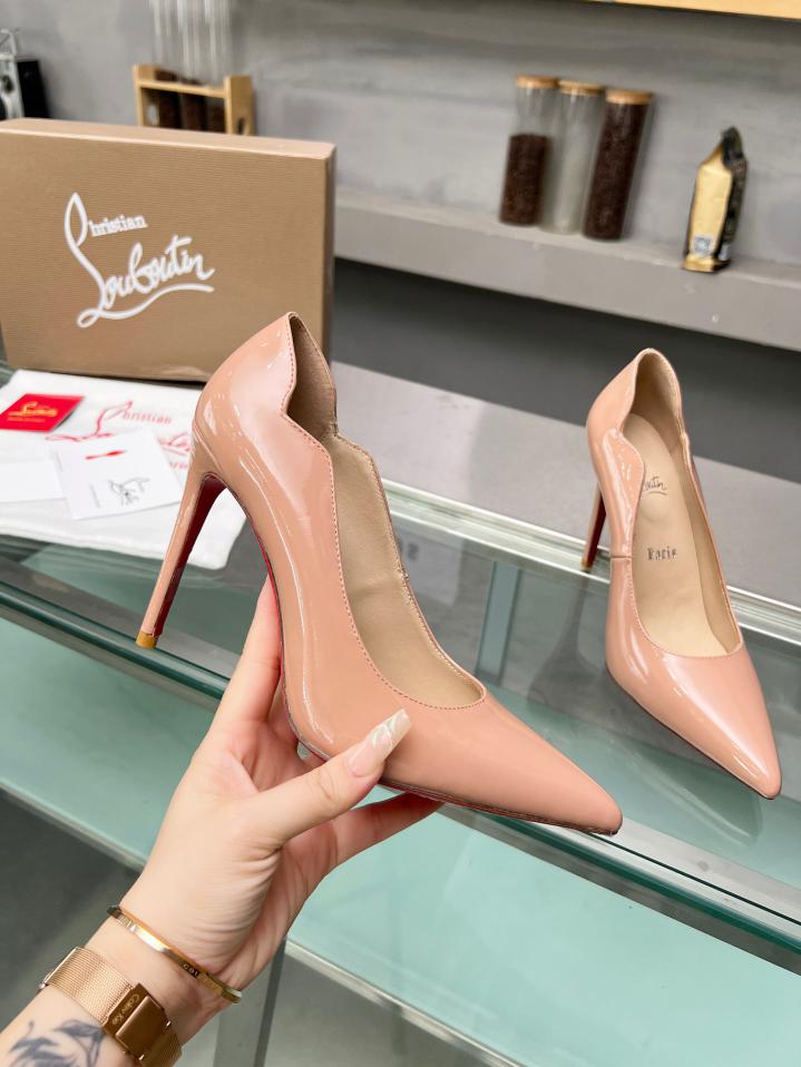 replica,schuhe,beste,kaufen,1:1,besten,seiten,Replik,turnschuhe,sneakers Christian Louboutin-Schuhe mit roten Sohlen‖ Weltweit limitierte Auflage!