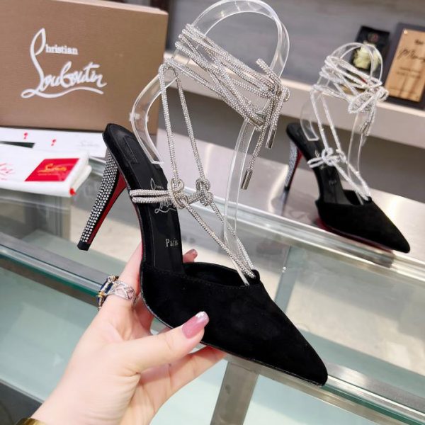 Christian Louboutin-Schuhe mit roten Sohlen‖ Weltweit limitierte Auflage!
