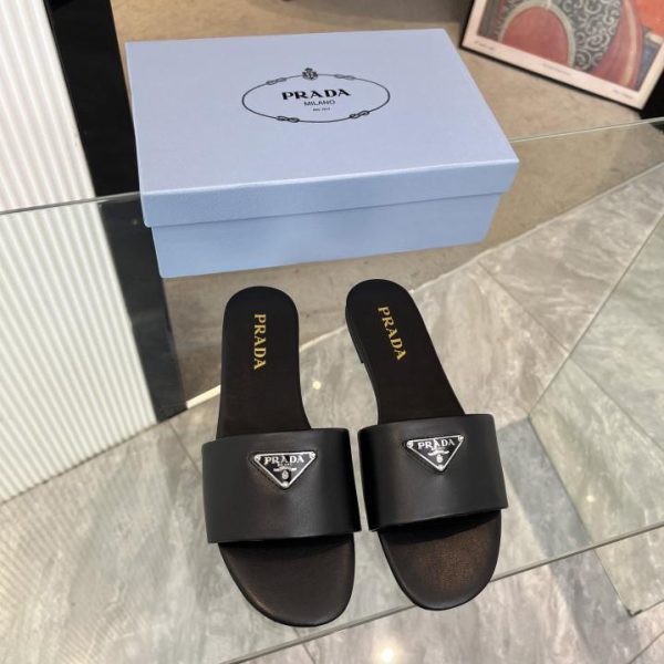 PRADA 2024 neueste Modelle