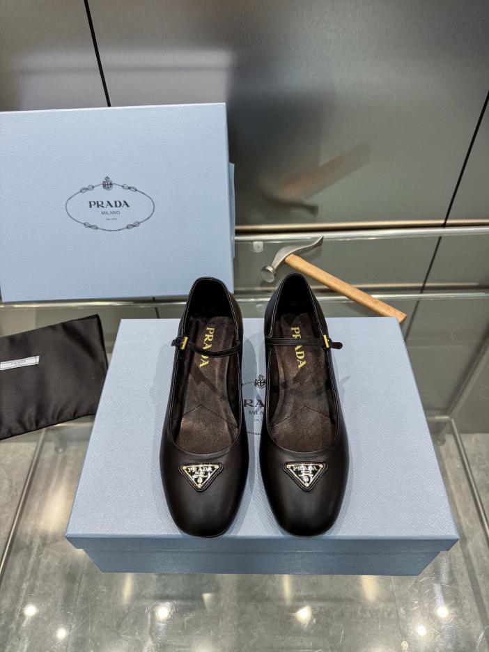replica,schuhe,beste,kaufen,1:1,besten,seiten,Replik,turnschuhe,sneakers PRADA2024ss Mary Jane Sandalen replica,schuhe,beste,kaufen,1:1,besten,seiten,Replik,turnschuhe,sneakers PRADA2024ss Mary Jane Sandalen