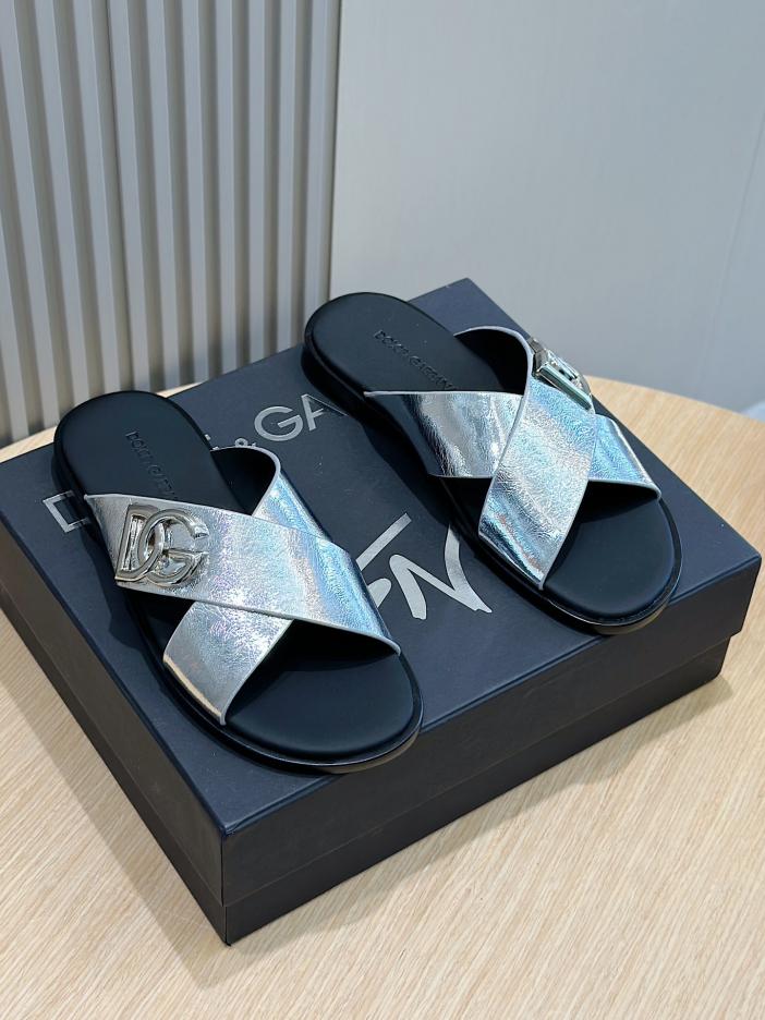 replica,schuhe,beste,kaufen,1:1,besten,seiten,Replik,turnschuhe,sneakers DOLCE & GABBANA Herrenhausschuhe aus Kalbsleder mit Logo