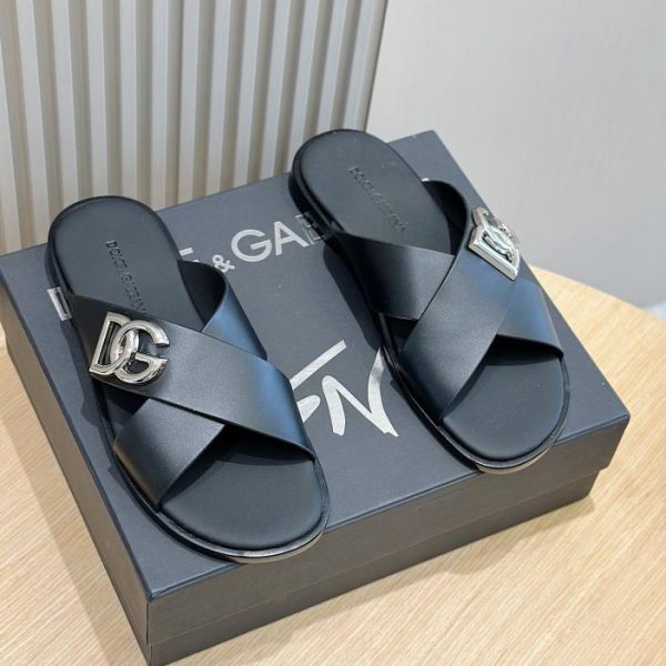 DOLCE & GABBANA Herrenhausschuhe aus Kalbsleder mit Logo