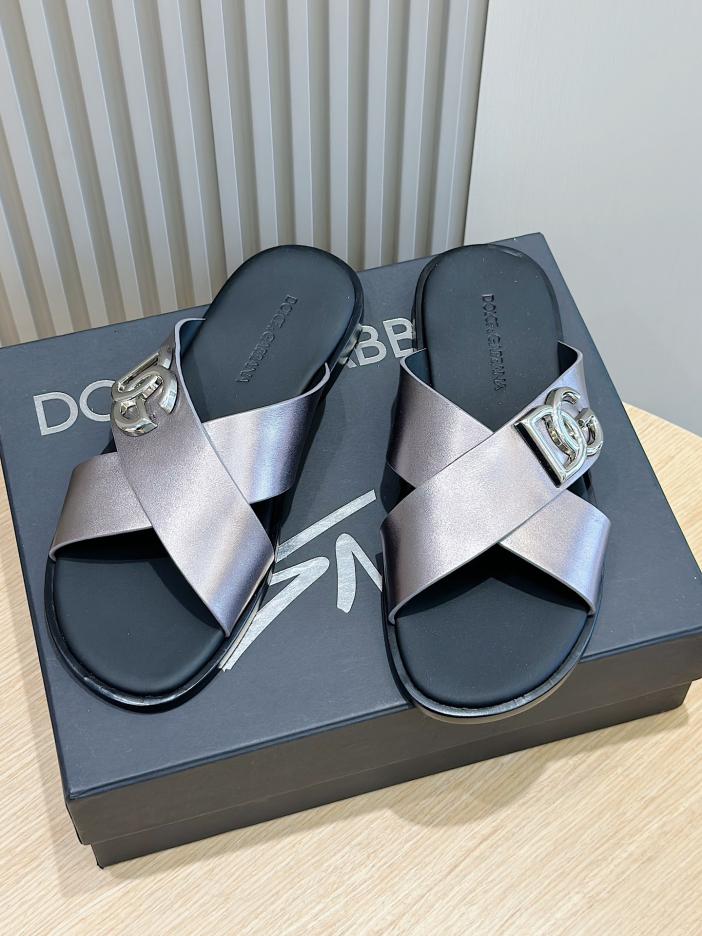 replica,schuhe,beste,kaufen,1:1,besten,seiten,Replik,turnschuhe,sneakers DOLCE & GABBANA Herrenhausschuhe aus Kalbsleder mit Logo