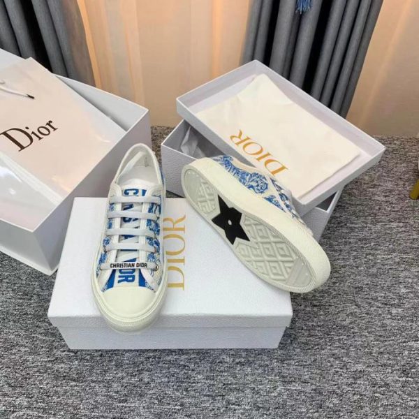 Dior-Stickerei-Topversion mit elektrischer Stickerei