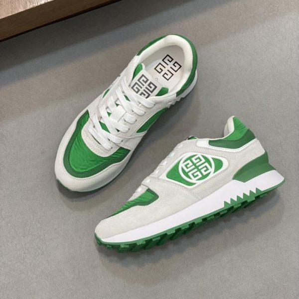 Lässige Sneakers von GIVENCHY mit dicker Sohle