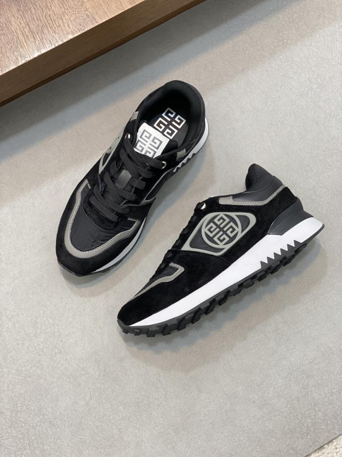 replica,schuhe,beste,kaufen,1:1,besten,seiten,Replik,turnschuhe,sneakers Lässige Sneakers von GIVENCHY mit dicker Sohle
