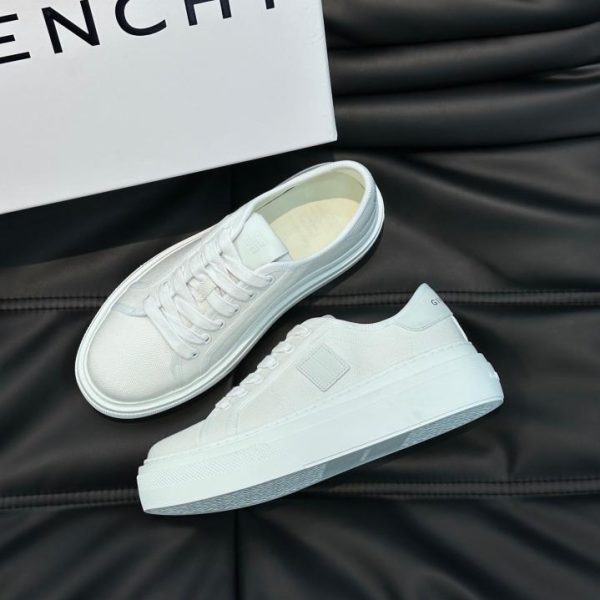 replica,schuhe,beste,kaufen,1:1,besten,seiten,Replik,turnschuhe,sneakers GIVENCHY-Freizeitschuhe mit dicken Sohlen