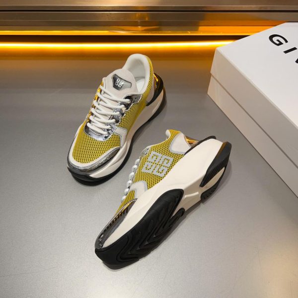 replica,schuhe,beste,kaufen,1:1,besten,seiten,Replik,turnschuhe,sneakers Lässige Sneakers von GIVENCHY mit dicker Sohle