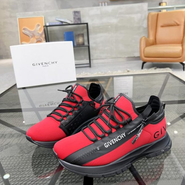 replica,schuhe,beste,kaufen,1:1,besten,seiten,Replik,turnschuhe,sneakers Lässige Sneakers von GIVENCHY