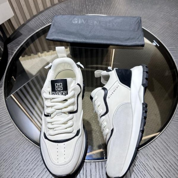 replica,schuhe,beste,kaufen,1:1,besten,seiten,Replik,turnschuhe,sneakers Die High-End-Boutique von Givench