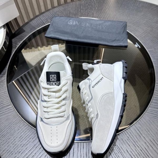 replica,schuhe,beste,kaufen,1:1,besten,seiten,Replik,turnschuhe,sneakers Die High-End-Boutique von Givench