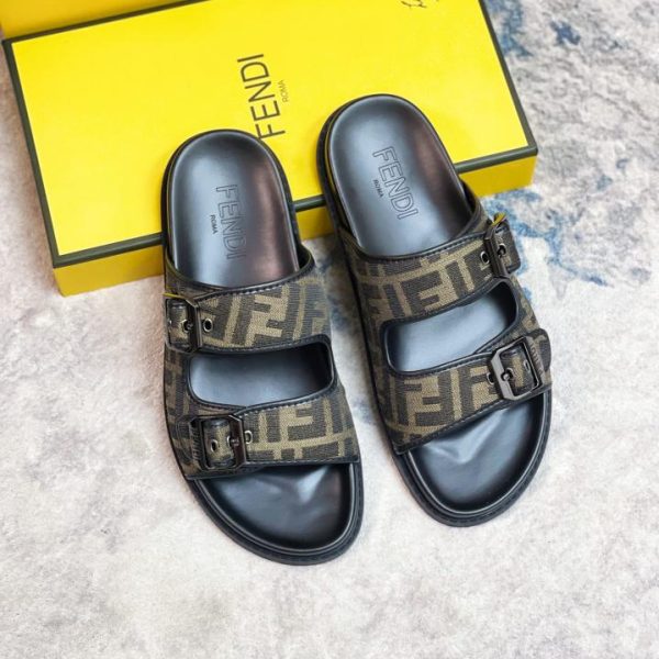 replica,schuhe,beste,kaufen,1:1,besten,seiten,Replik,turnschuhe,sneakers FENDI Sommerhausschuhe