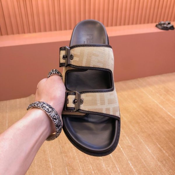 replica,schuhe,beste,kaufen,1:1,besten,seiten,Replik,turnschuhe,sneakers FENDI-Spezialhausschuhe