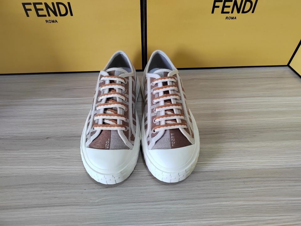 replica,schuhe,beste,kaufen,1:1,besten,seiten,Replik,turnschuhe,sneakers Fendi Domino-Sneaker