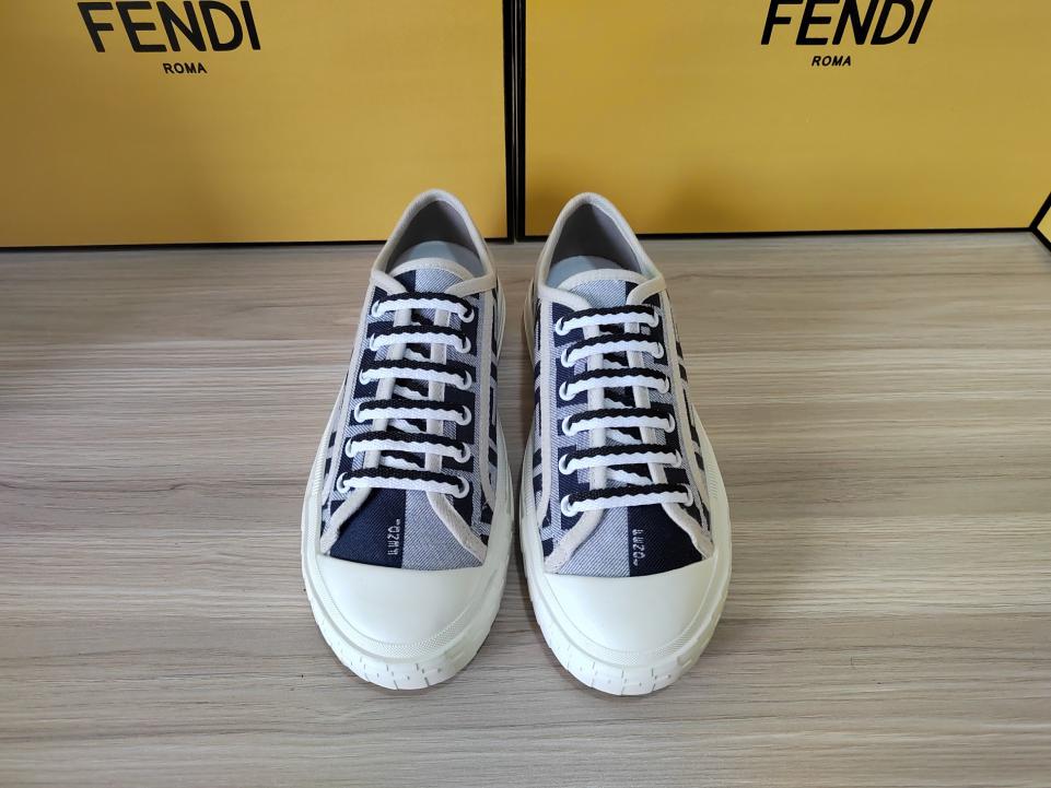 replica,schuhe,beste,kaufen,1:1,besten,seiten,Replik,turnschuhe,sneakers Fendi Domino-Sneaker