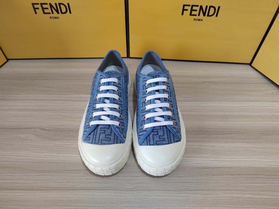 replica,schuhe,beste,kaufen,1:1,besten,seiten,Replik,turnschuhe,sneakers Fendi Domino-Sneaker