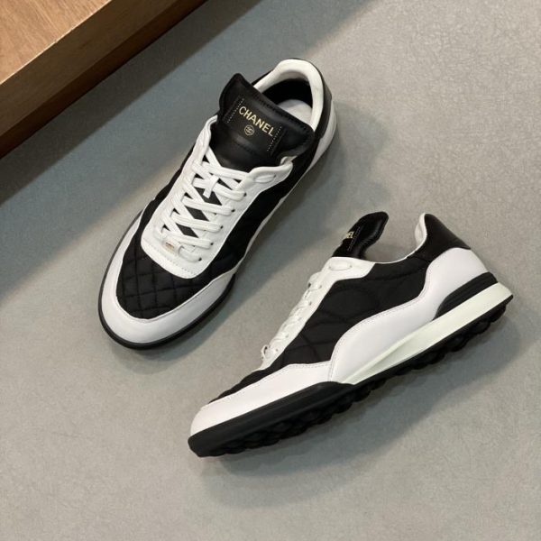 Chanel Panda-Schuhe/Sneaker
