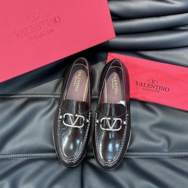 Hochwertige, formelle Freizeitschuhe für Herren aus Leder von Valentino
