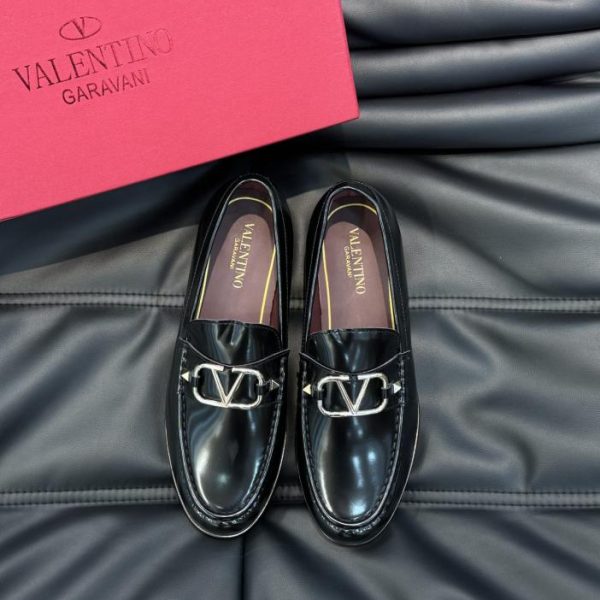 Hochwertige, formelle Freizeitschuhe für Herren aus Leder von Valentino