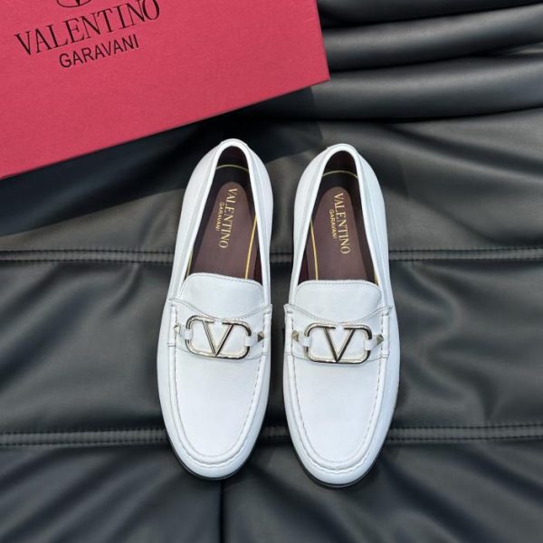 Hochwertige, formelle Freizeitschuhe für Herren aus Leder von Valentino
