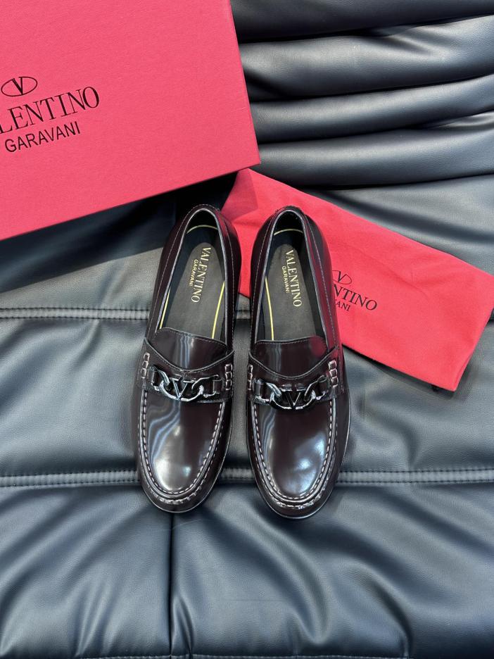 replica,schuhe,beste,kaufen,1:1,besten,seiten,Replik,turnschuhe,sneakers Hochwertige, formelle Freizeitschuhe für Herren aus Leder von Valentino