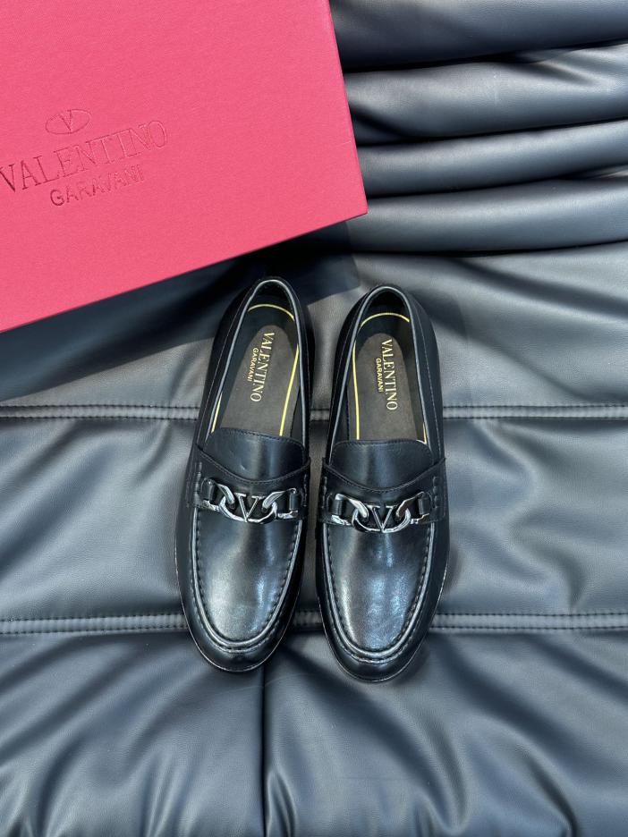 replica,schuhe,beste,kaufen,1:1,besten,seiten,Replik,turnschuhe,sneakers Hochwertige, formelle Freizeitschuhe für Herren aus Leder von Valentino