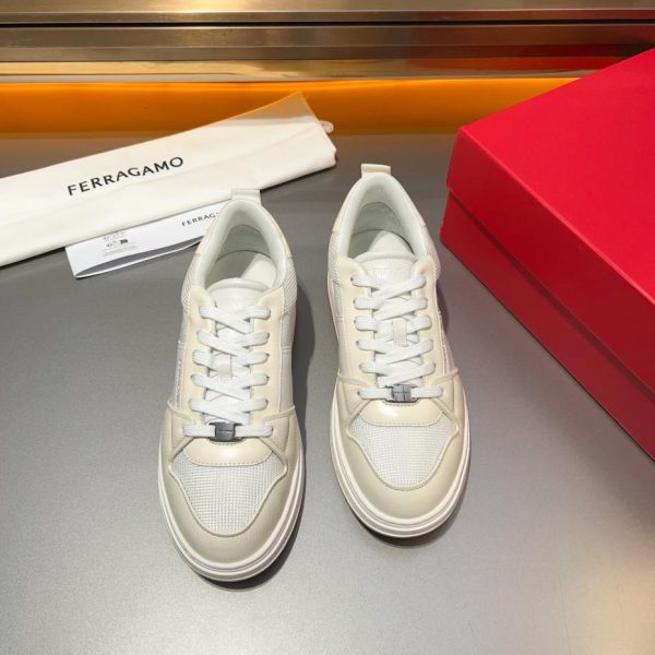 Niedrige Freizeitschuhe von Ferragamo