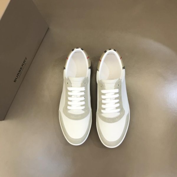Klassische Low-Top-Sneaker f眉r Herren von Burberr