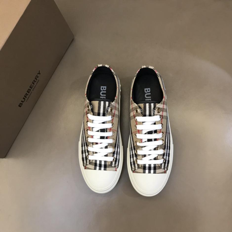 replica,schuhe,beste,kaufen,1:1,besten,seiten,Replik,turnschuhe,sneakers Klassische Low-Top-Sneaker f眉r Herren von Burberr