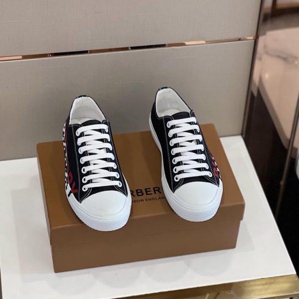 Burberr Vintage-Sneaker mit Logo-Print