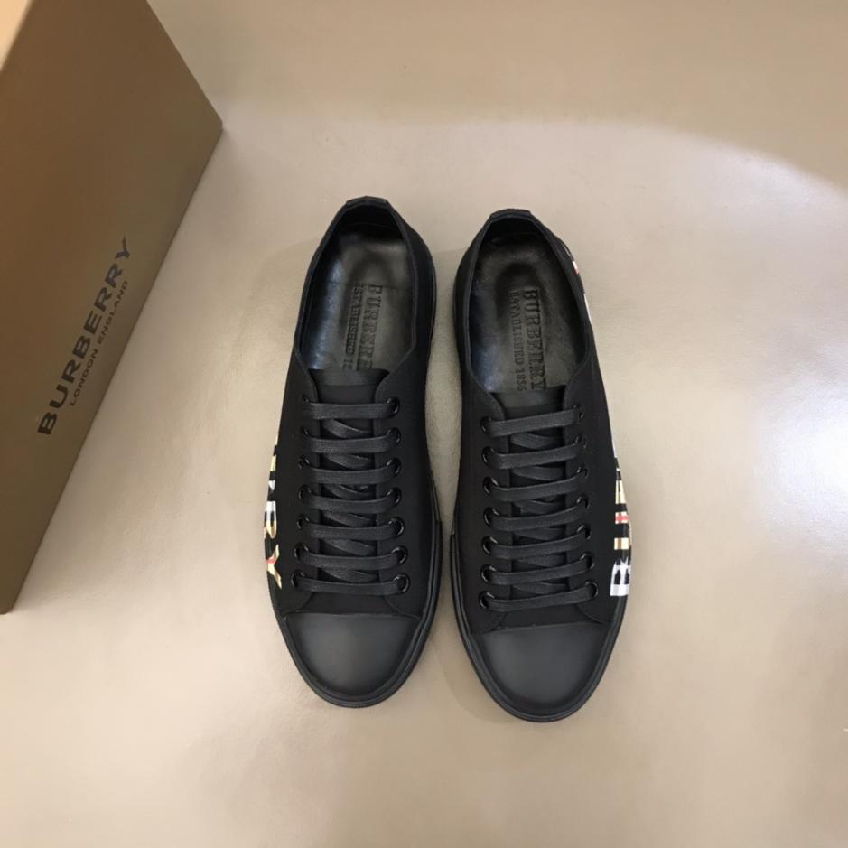 replica,schuhe,beste,kaufen,1:1,besten,seiten,Replik,turnschuhe,sneakers Klassische, l盲ssige Canvas-Schuhe f眉r Herren von Burberr