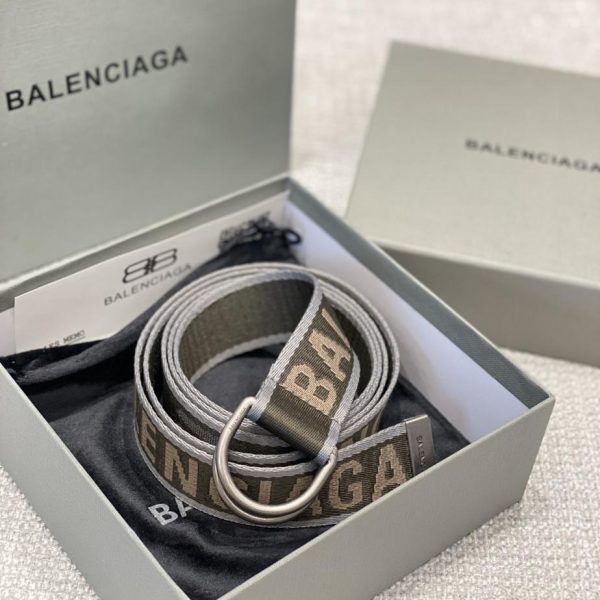 replica,schuhe,beste,kaufen,1:1,besten,seiten,Replik,turnschuhe,sneakers Balenciagas neues Gurtband