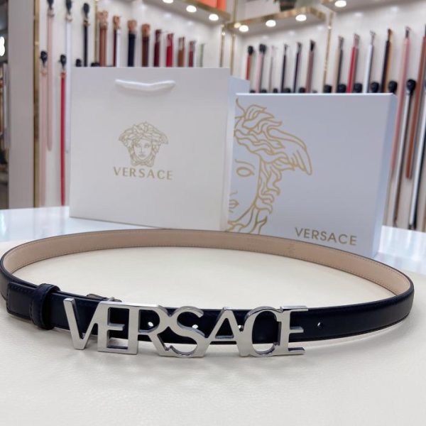 replica,schuhe,beste,kaufen,1:1,besten,seiten,Replik,turnschuhe,sneakers Versace 2,0 cm breiter Gürtel