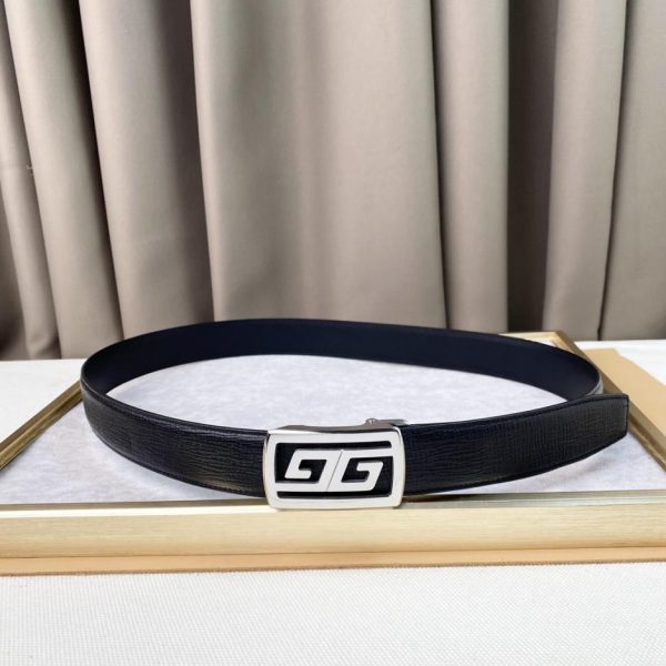 GIVENCHY neue Gürtelbreite: 3,5 cm