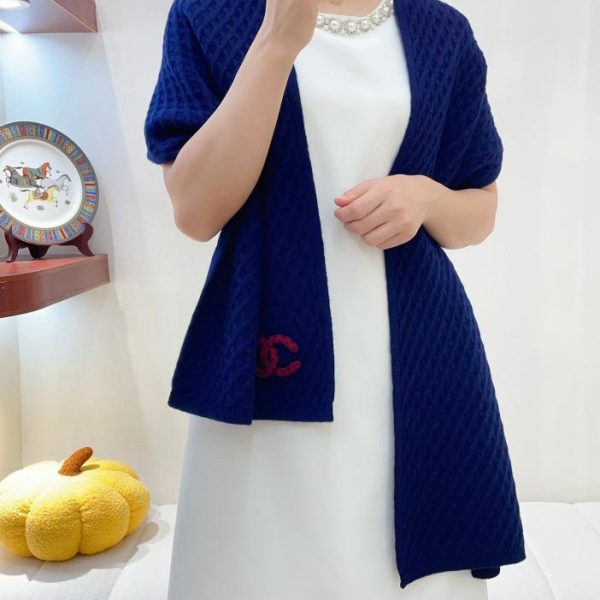 Original gestrickte Artikel von Chanel
