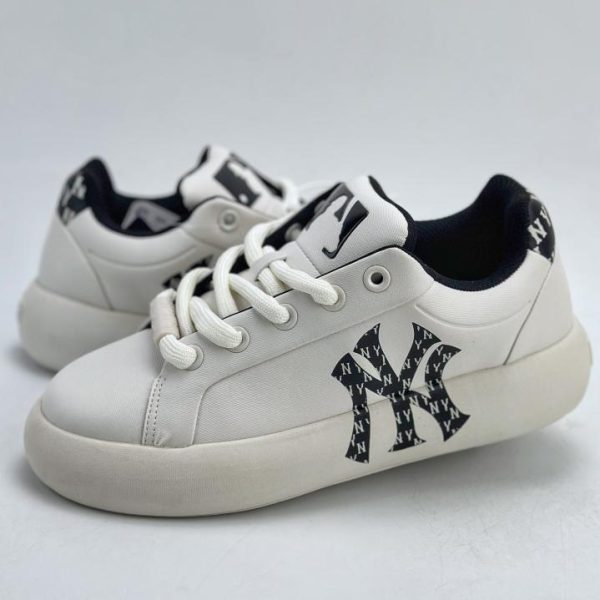 NY American Football Yankees x MLB Chunky Runner Basic-Sport-Joggingschuhe mit dicker Sohle und dicker Sohle
