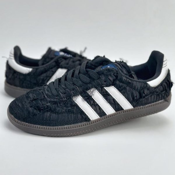 replica,schuhe,beste,kaufen,1:1,besten,seiten,Replik,turnschuhe,sneakers Adidas Originals Samba OG x Caroline SATIN SHOES-Serie