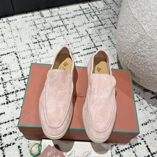 Klassische britische flache Loafer von Loro Piana