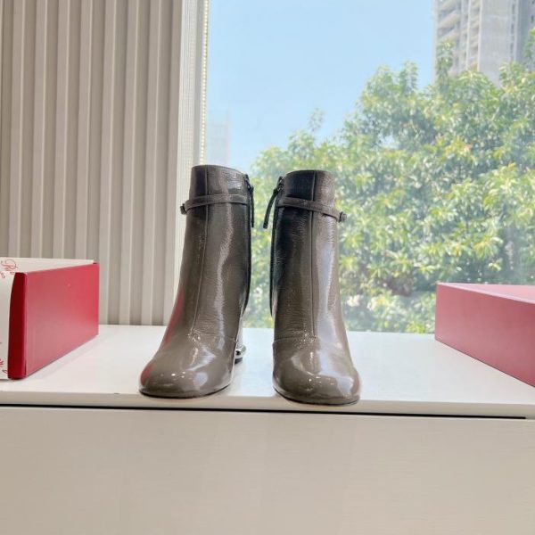 Roger Vivier neue Podiumsstiefel