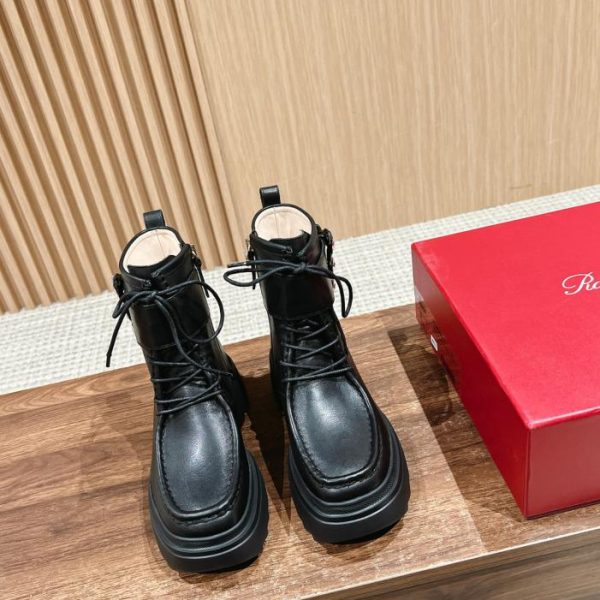 Roger Vivier Wallaviv Plateaustiefel