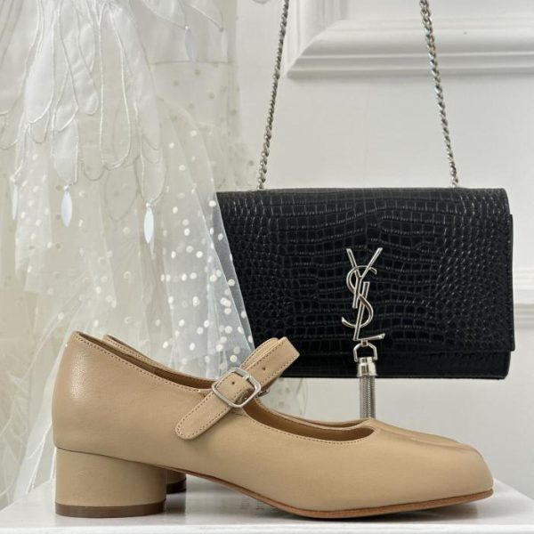 Maison Margiela｜MM6 Retro-Schuhe mit geteilter Zehenpartie