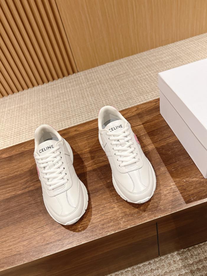 replica,schuhe,beste,kaufen,1:1,besten,seiten,Replik,turnschuhe,sneakers [Top-Version] Celine präsentiert neue Dad-Schuhe mit dicken Sohlen auf dem Laufsteg