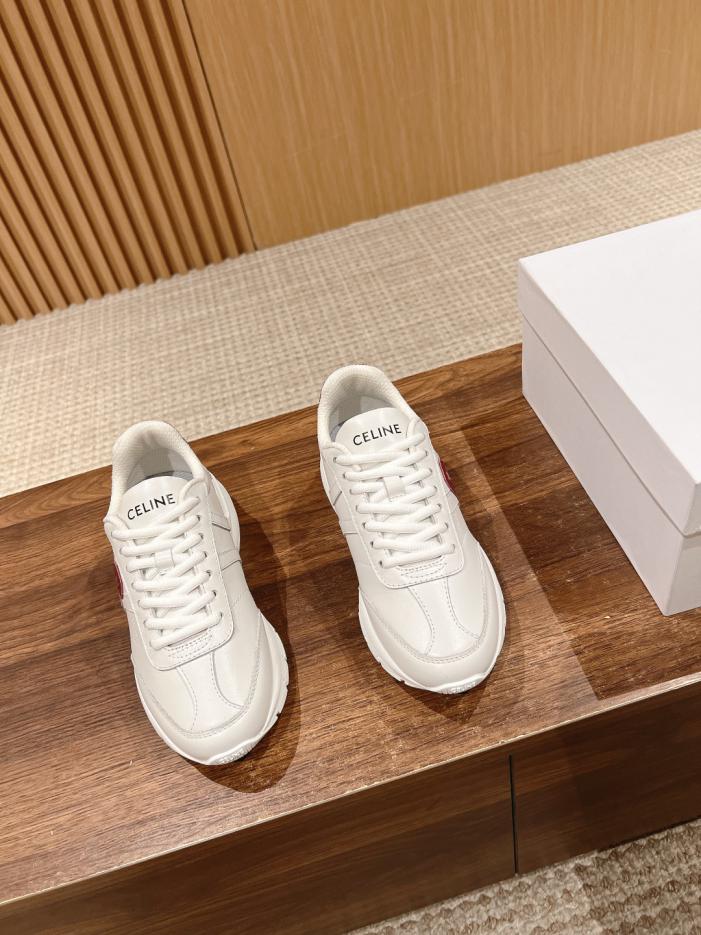 replica,schuhe,beste,kaufen,1:1,besten,seiten,Replik,turnschuhe,sneakers [Top-Version] Celine präsentiert neue Dad-Schuhe mit dicken Sohlen auf dem Laufsteg