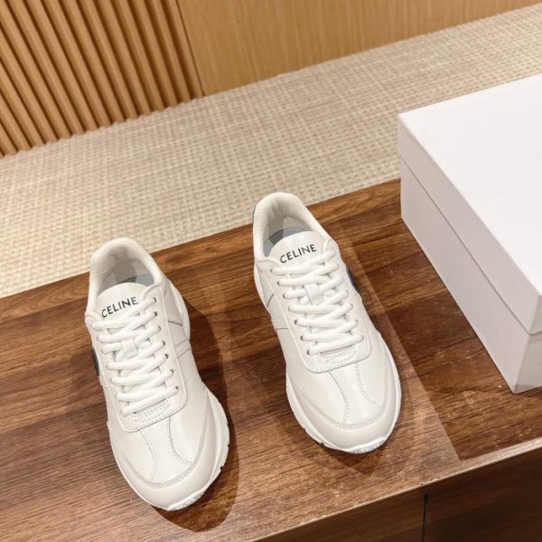 replica,schuhe,beste,kaufen,1:1,besten,seiten,Replik,turnschuhe,sneakers [Top-Version] Celine präsentiert neue Dad-Schuhe mit dicken Sohlen auf dem Laufsteg