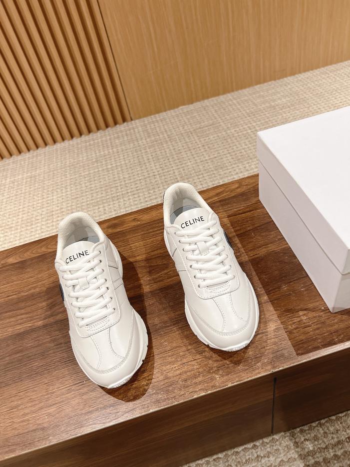 replica,schuhe,beste,kaufen,1:1,besten,seiten,Replik,turnschuhe,sneakers [Top-Version] Celine präsentiert neue Dad-Schuhe mit dicken Sohlen auf dem Laufsteg